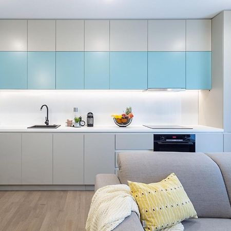 Il Lago - Turquoise - Cozy Luxurious Smart Home By The Lake Voluntari 外观 照片