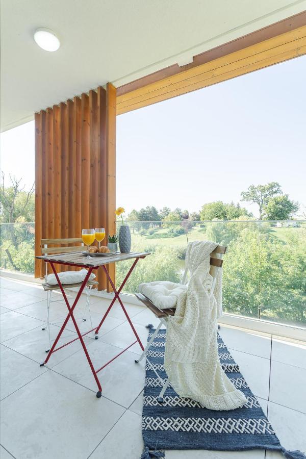 Il Lago - Turquoise - Cozy Luxurious Smart Home By The Lake Voluntari 外观 照片